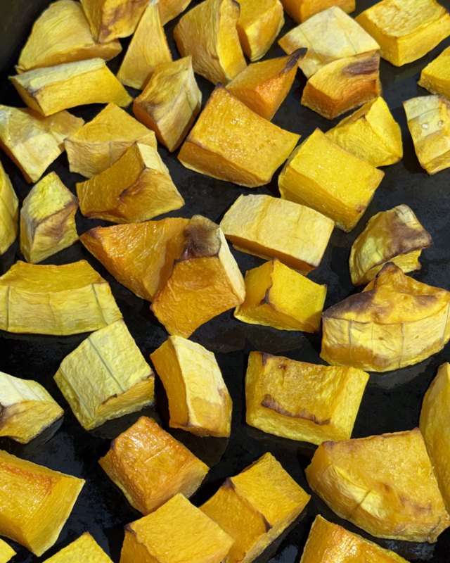 Nuestra cocina produciendo viandas